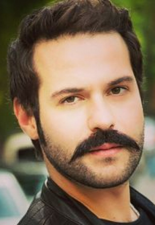 Murat Tavlı